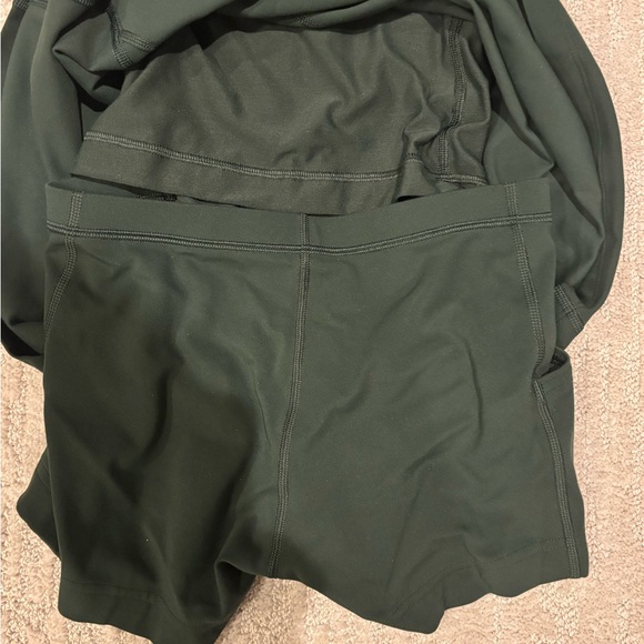 Womens Lululemon Align Lined Short Sleeve Dress Nulu Fabric Active wear Sz 2 - Picture 3 of 3